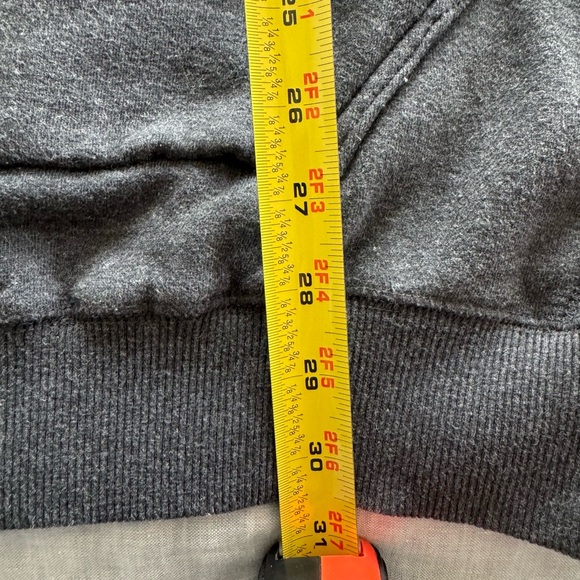 University of North Carolina Tarheels Hooded Sweatshirt - Picture 7 of 7